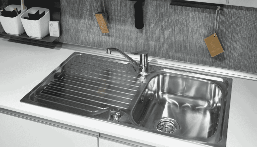 How to Clean a Stainless Steel Sink (1)